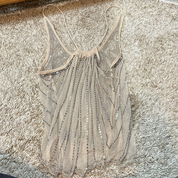 Sheer sequence top - Picture 3 of 3